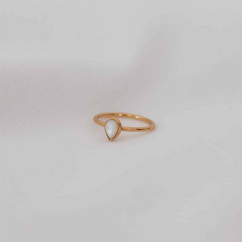 Selene Ring