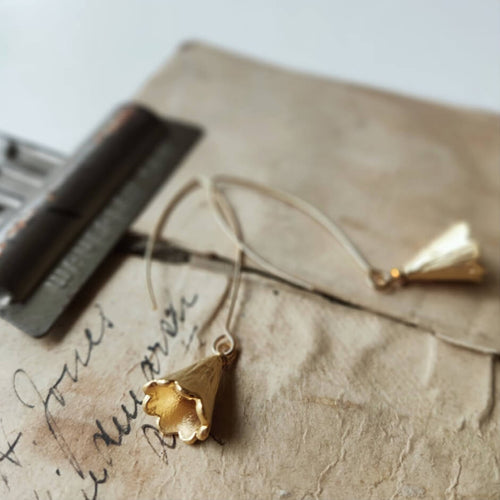 Gold Flower Bell Pin Earrings (5544789278887)