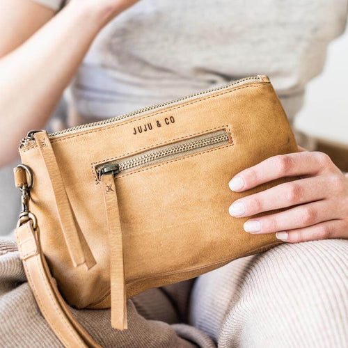 Small Essential Pouch (6099687145639)