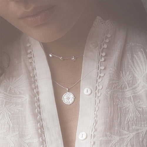 Pendant Disc Necklace